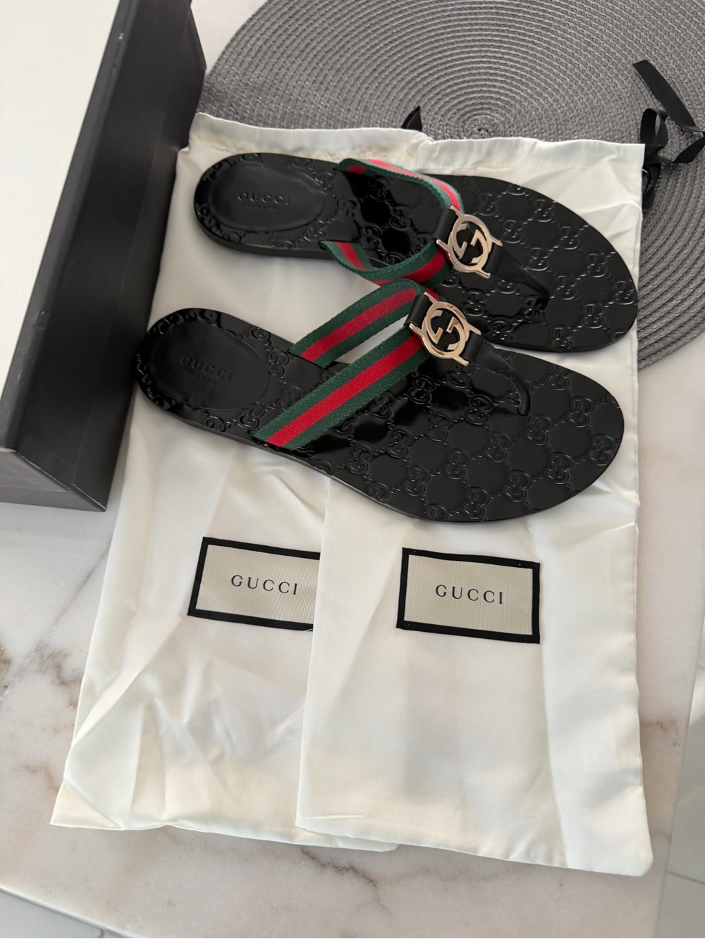 Footwear - Sandals/Flip-flops - Picture 13 of 16